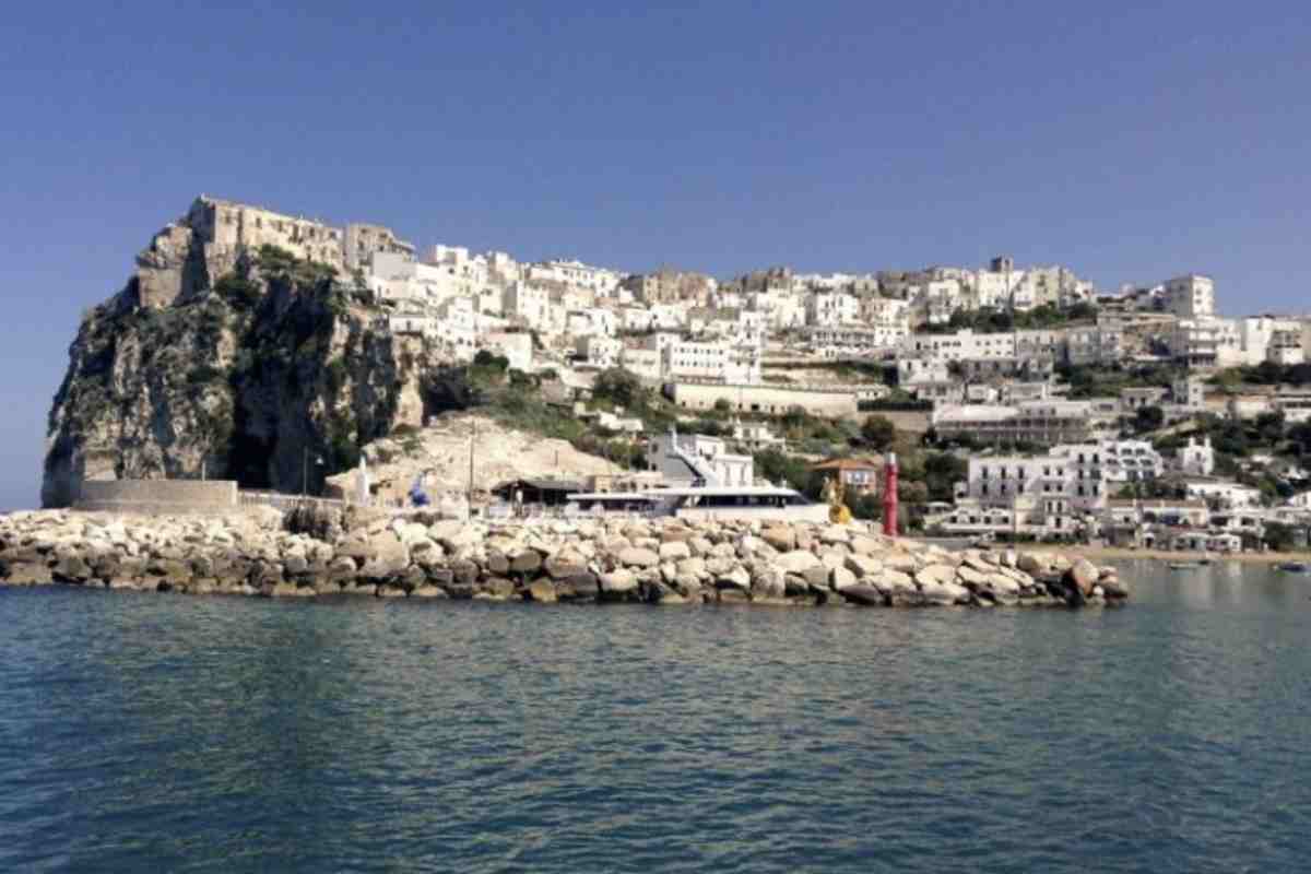 Negli ultimi anni, Peschici ha saputo valorizzare le proprie potenzialità turistiche puntando su un’offerta di qualità che privilegia soggiorni