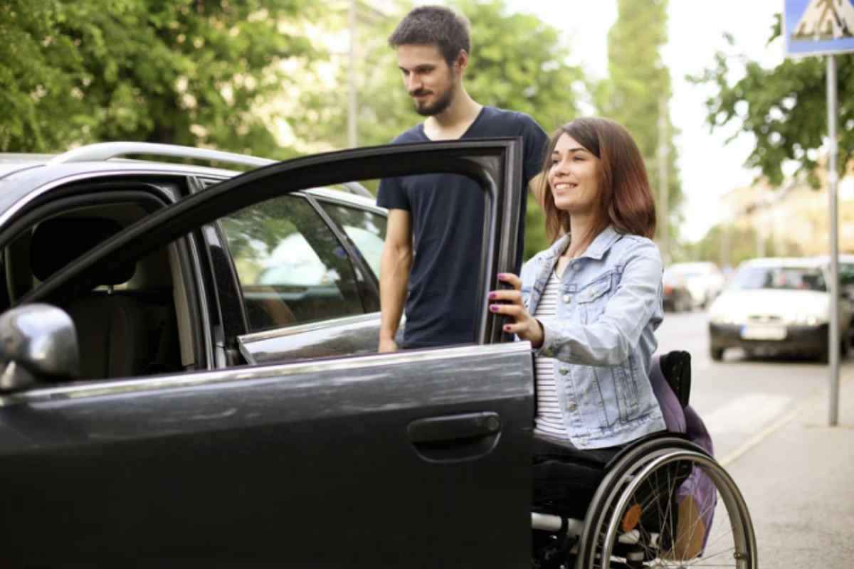 Uno degli aspetti più delicati nell’assistenza domiciliare riguarda la gestione del comportamento aggressivo, spesso sintomo di patologie neurologiche come l’Alzheimer