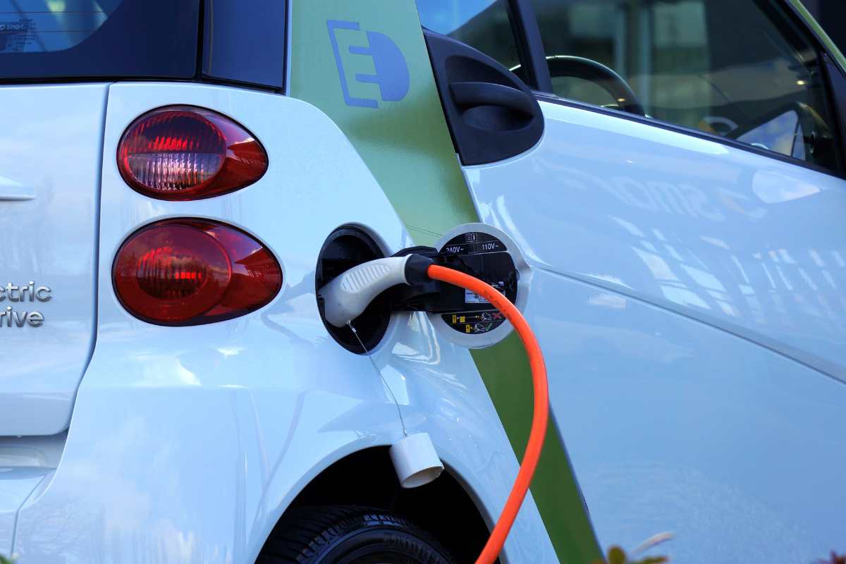 tassa auto elettriche