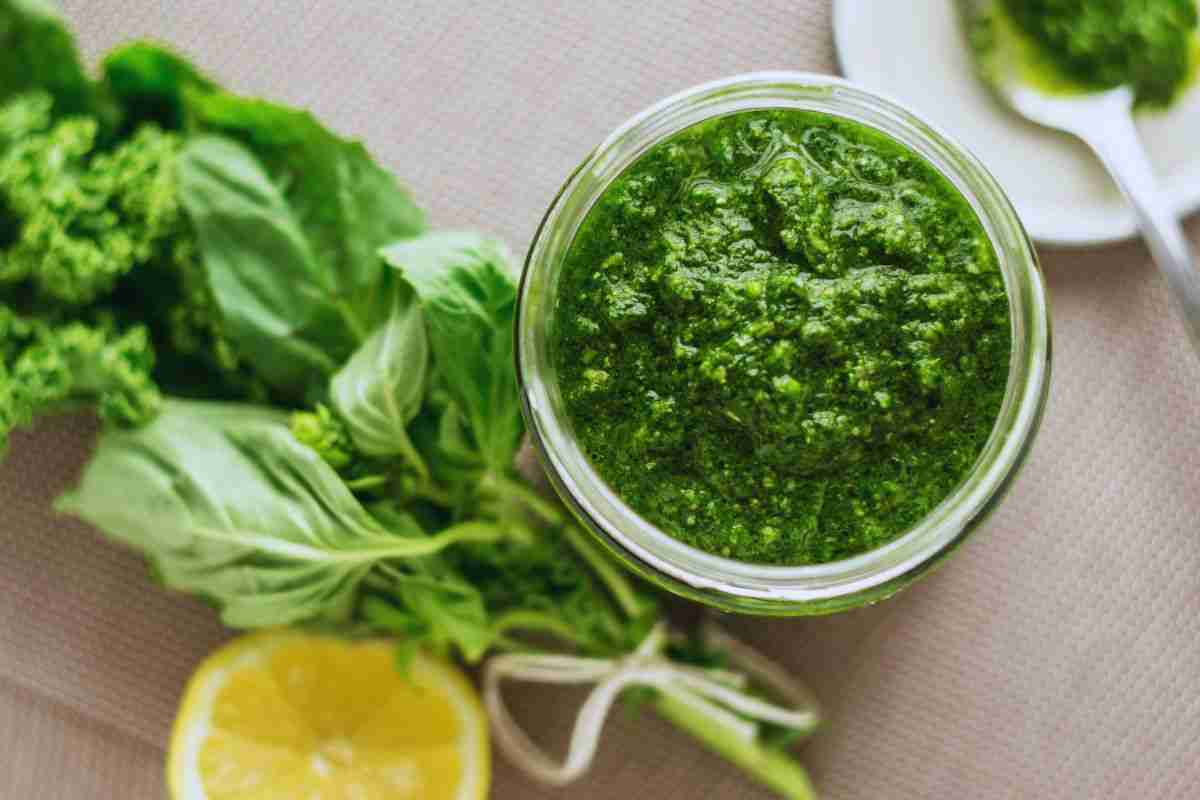 come fare il pesto